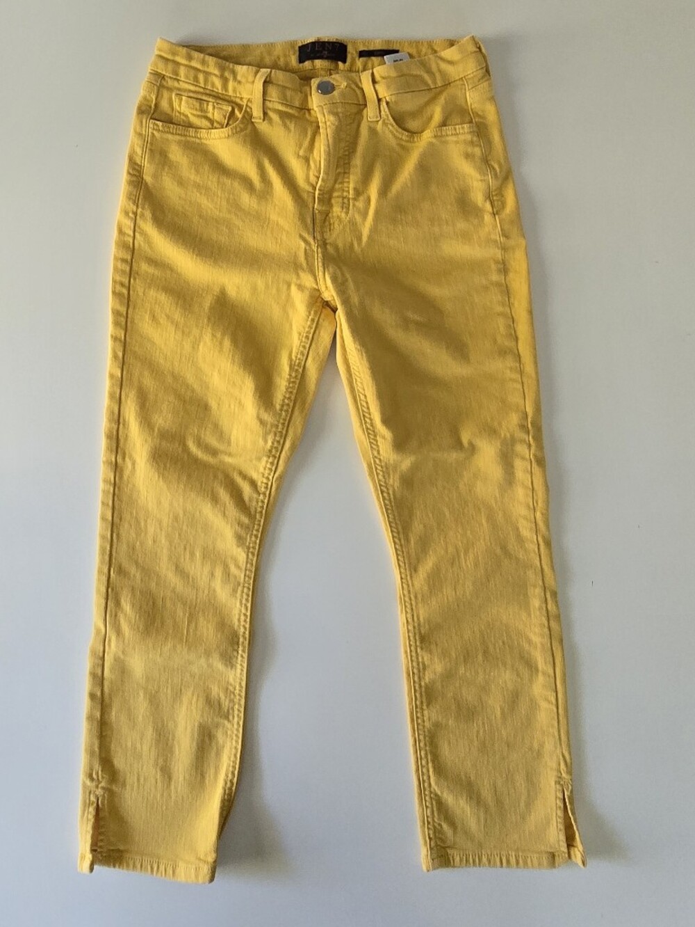 Vintage Y2K 7 For All Mankind Womens Yellow Stretch Capris